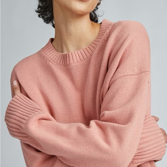 Everlane Organic Cotton Crew Sweater in Rose - Picture 3 of 4